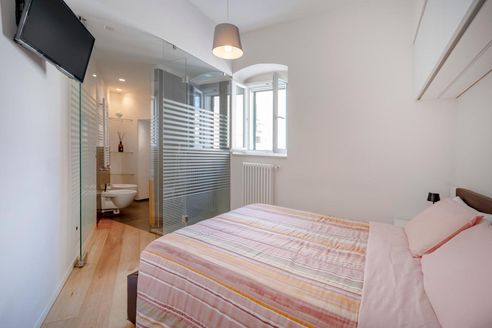Martini 2-luxury Apartment *